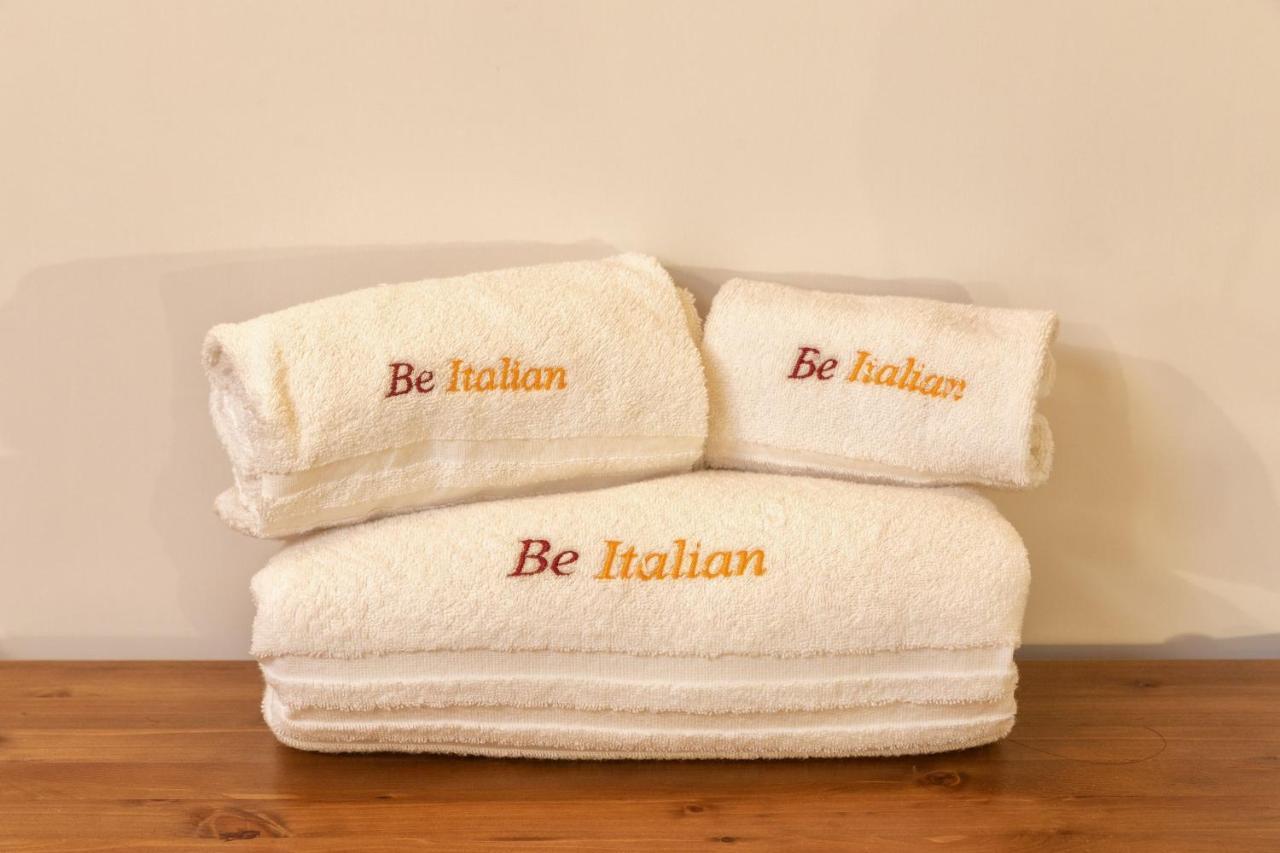 Be Italian Flat Duomo 319 Bed & Breakfast Naples Exterior photo