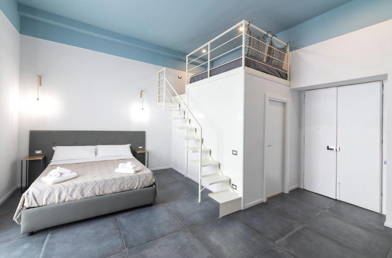 Be Italian Flat Duomo 319 Bed & Breakfast Naples Exterior photo