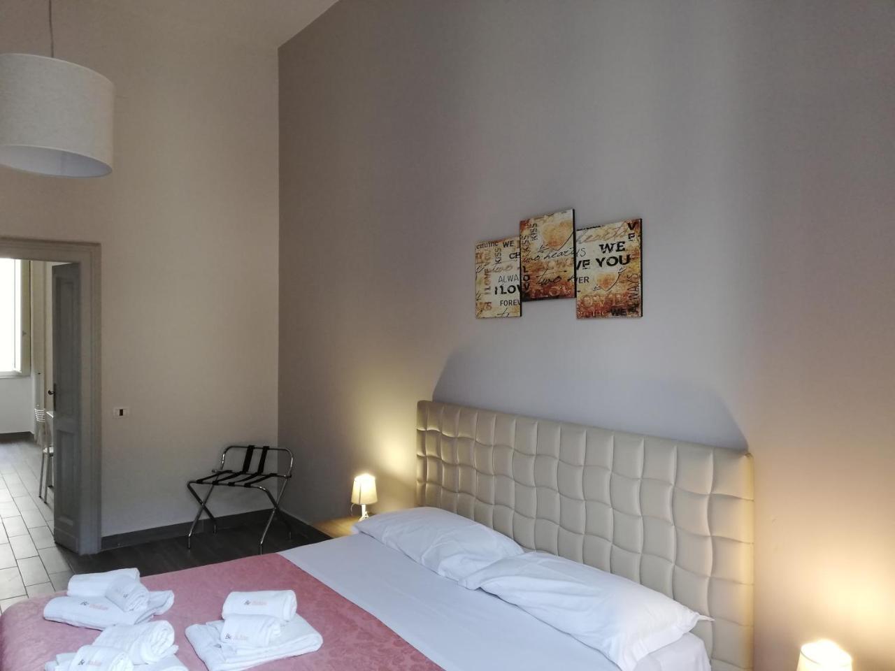 Be Italian Flat Duomo 319 Bed & Breakfast Naples Exterior photo